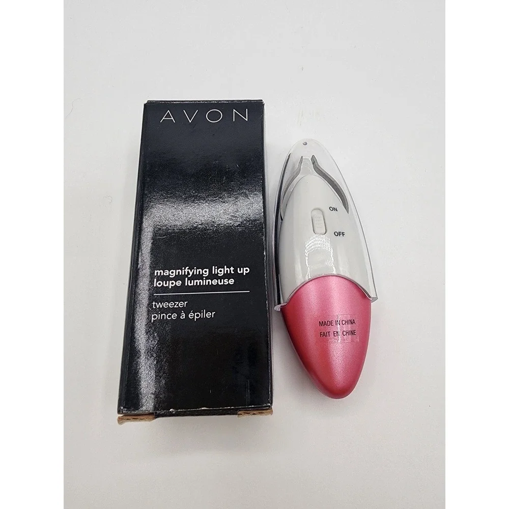 Avon Magnifying Light Up Tweezer Pink LED Beauty Tool New In Box